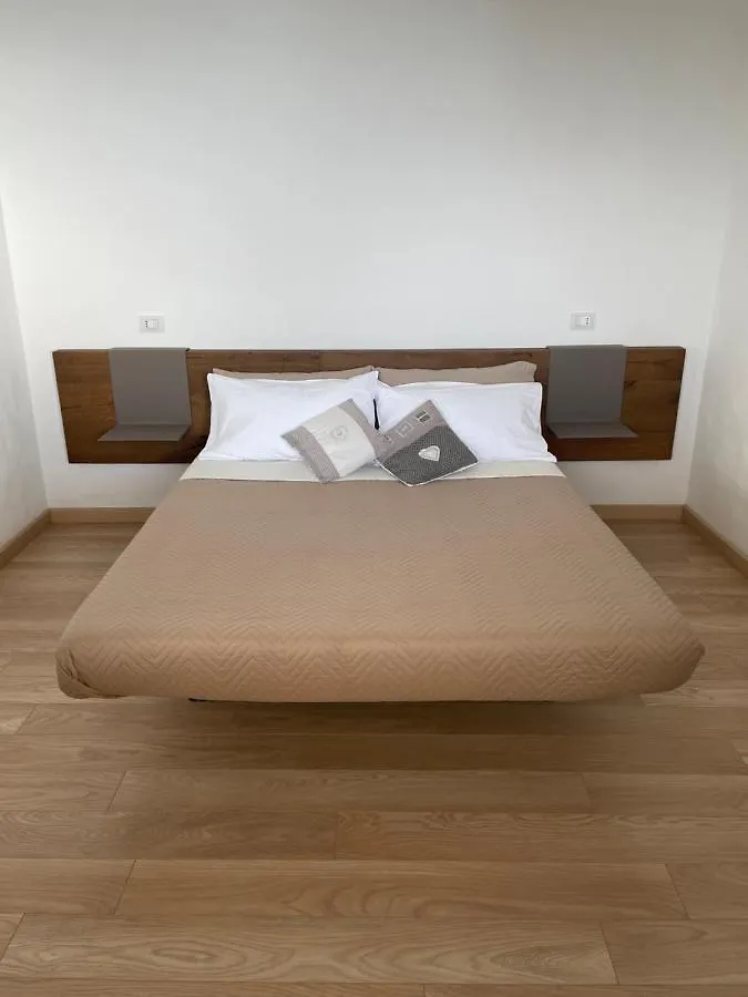 Apartment Varenna Hill Apt Perledo